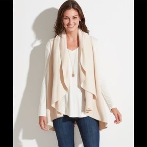 2/$25 Mia & Tess Shawl